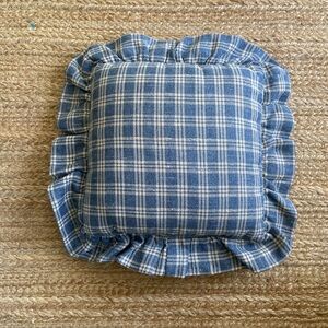 Blue and white plaid ruffle, throw pillow ￼